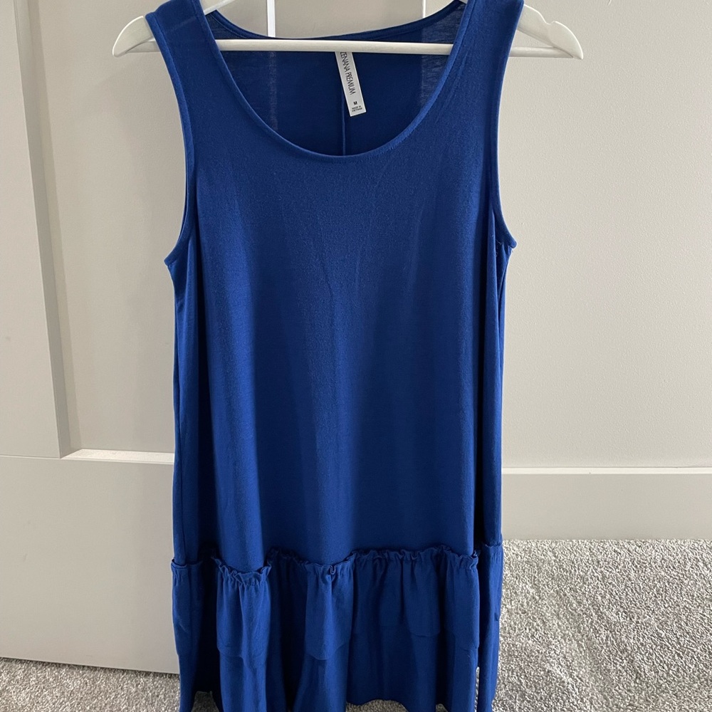 Womens top size medium